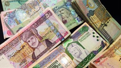 تباين أسعار صرف العملات العربية.. والريال يسجل 2.08 جنيه