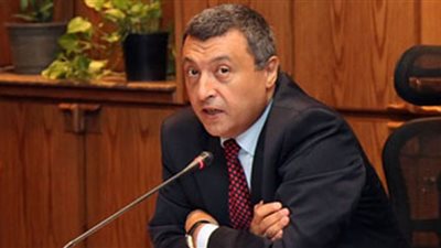 كمال: توصيل الغاز الطبيعى للصعيد وتحويل الأتوبيسات للغاز