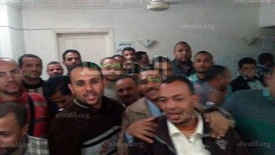 شاهد.. موظفو بتروتريد للغاز الطبيعى بأسيوط يضربون عن العمل