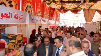 افتتاح معرض السلع الرمضانية بدمنهور