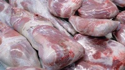قريبًا.. انفراجة في أزمة شحنات اللحوم المستوردة المكدسة بالموانئ