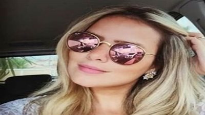 شاهد.. أحدث النظارات الشمسية بلون 