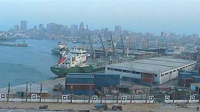 إغلاق مينائي الإسكندرية والدخيلة بسبب سوء الطقس