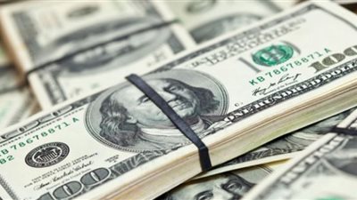 تعرف على أسعار الدولار بمطار القاهرة