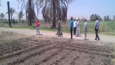 معاينة قطعة أرض بأرمنت لتخصيصها محطة رفع وتوزيع للغاز الطبيعي
