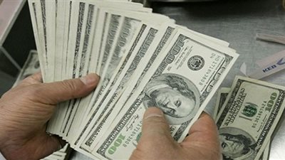 البنوك تثبت سعر صرف الدولار عند 17.60جنيه
