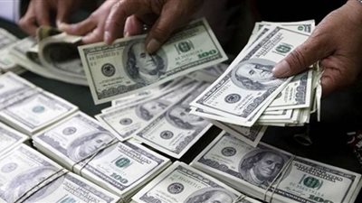تراجع سعر الدولار بالبنك الأهلي