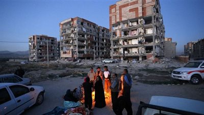 شاهد.. صور مؤلمة لسكان إقليم كردستان بعد الزلزال