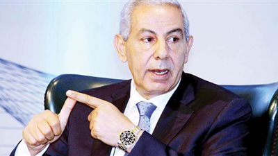 فرض رسوم إغراق على الحديد