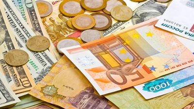 ارتفاع أسعار العملات الأوروبية واستقرار الدولار في الأسواق المحلية