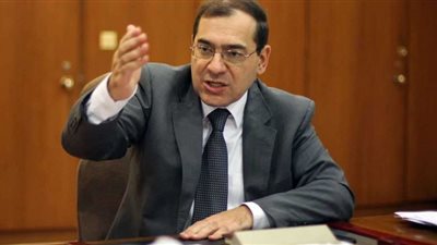 البترول تضع بئر 